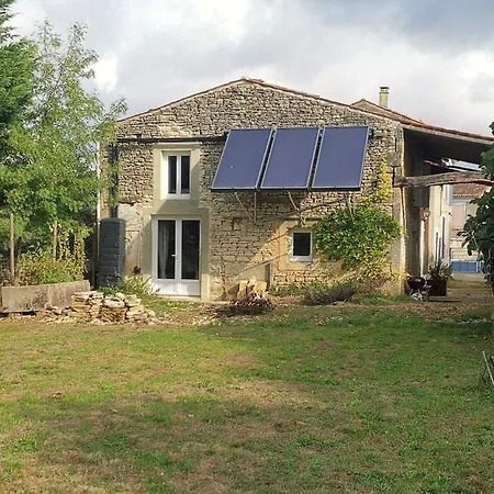 Du Figuier * Saint-Hilaire-de-Villefranche